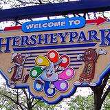 photo of the welcome sign to Hershey Park