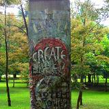 Sculpture of piece of the Berlin Wall at Frank Lloyd Wright's Kentuck Knob