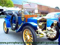 antique car at the annual car show